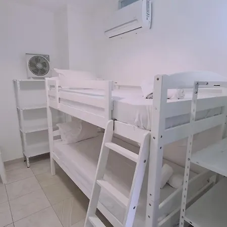 Apartament Finikoudes Soulll